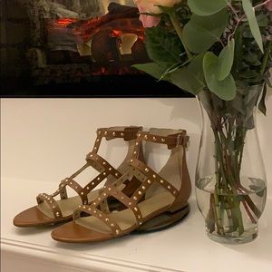 Ivanka Trump Sandals!